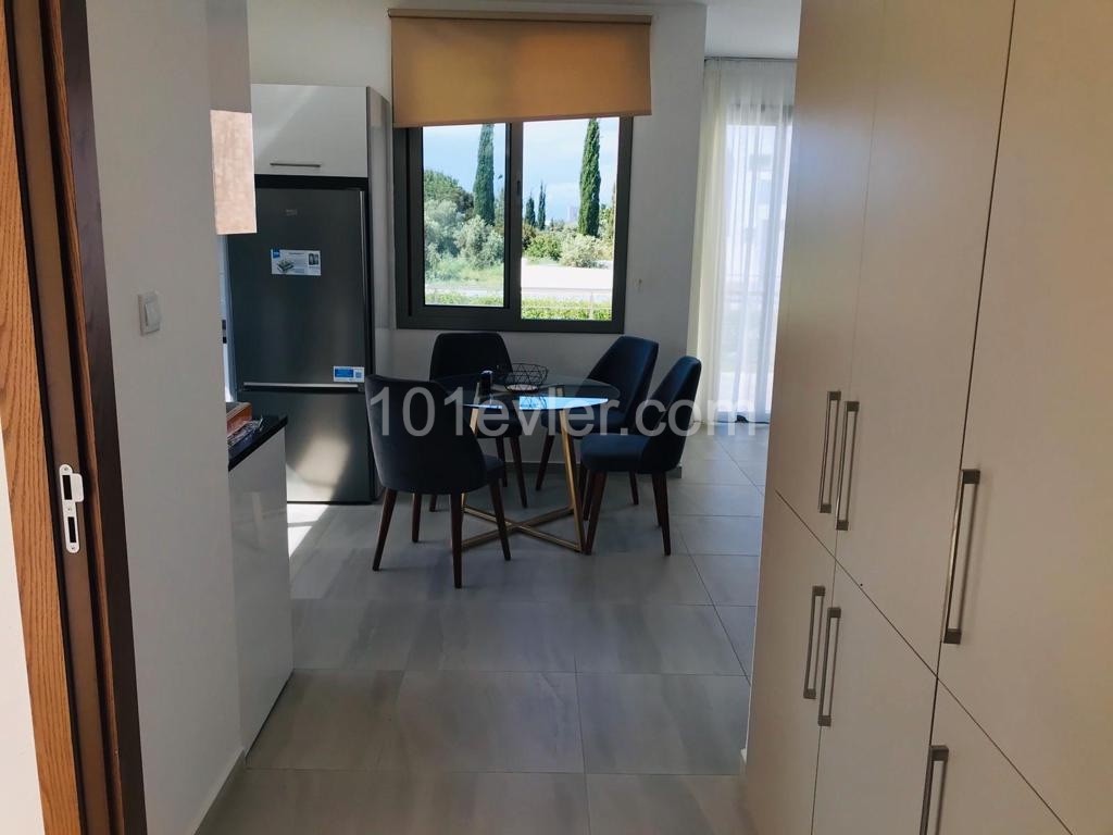 Voll Möblierte 2 + 1 Wohnung Zum Verkauf In Zypern Kyrenia Olivenhain Region Mit Großem Garten Auf Der Website ** 