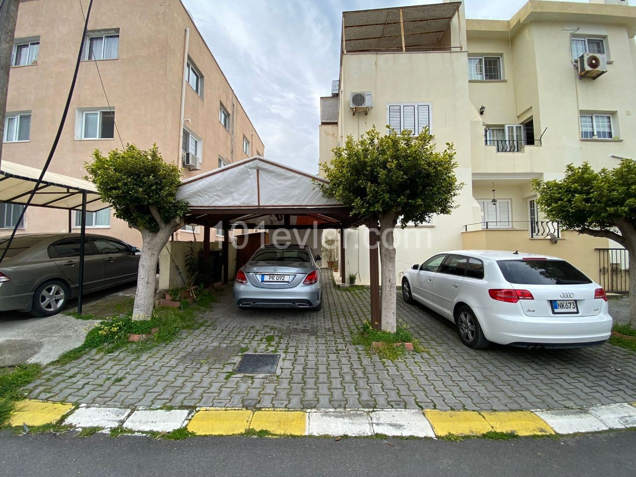 3+1 FURNISHED FLAT FOR SALE IN KYRENIA CENTER ** 