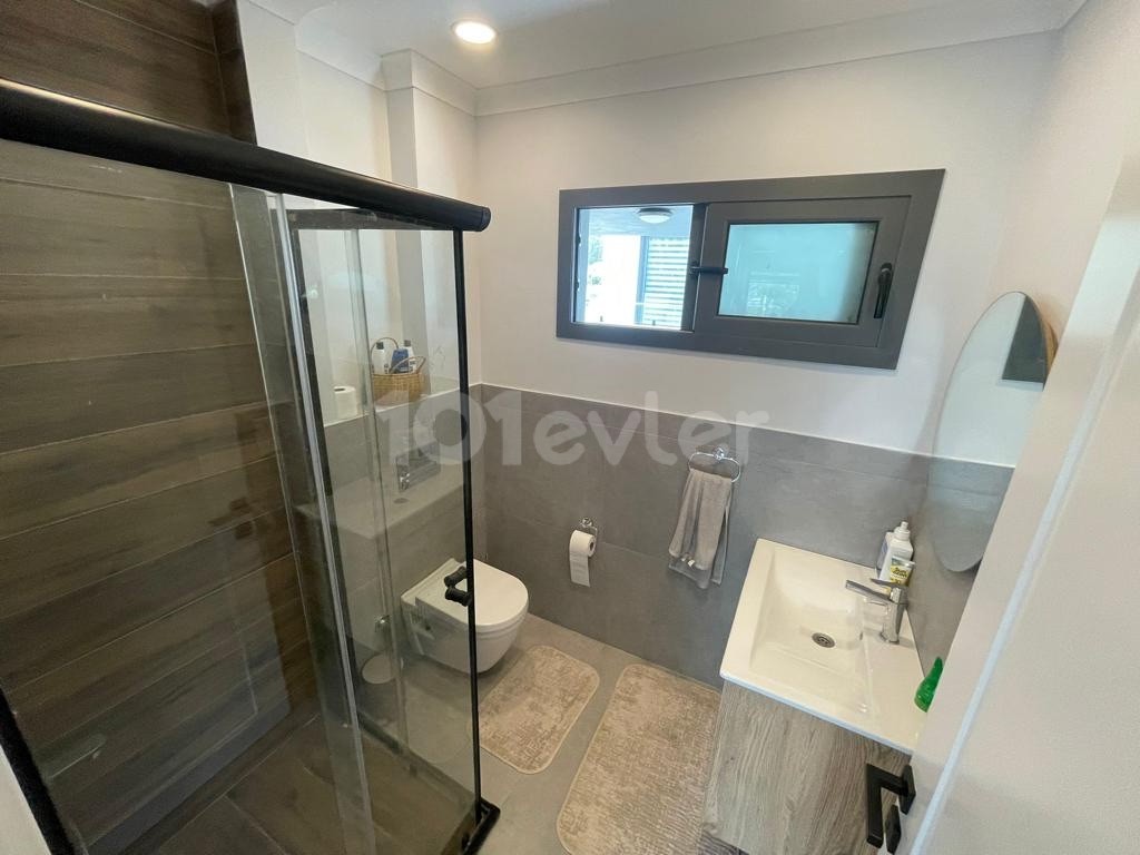 Kıbrıs Girne Edremit Full Eşyalı Ultra Lüks Kiralık 3+1 Villa