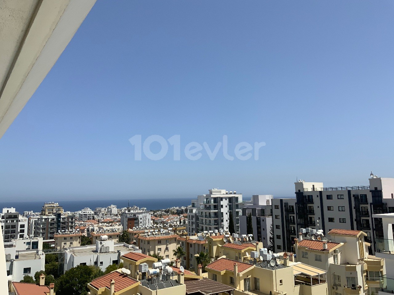 Zypern Kyrenia Zentrum Voll Möblierte Wohnung Zu Vermieten 2 + 1 ** 