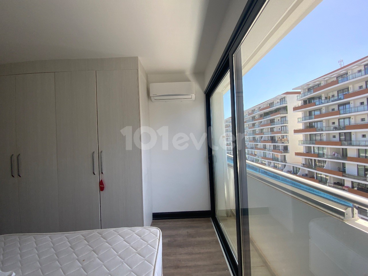 Kıbrıs Girne Merkez Full Eşyalı Kiralık 2+1 Daire