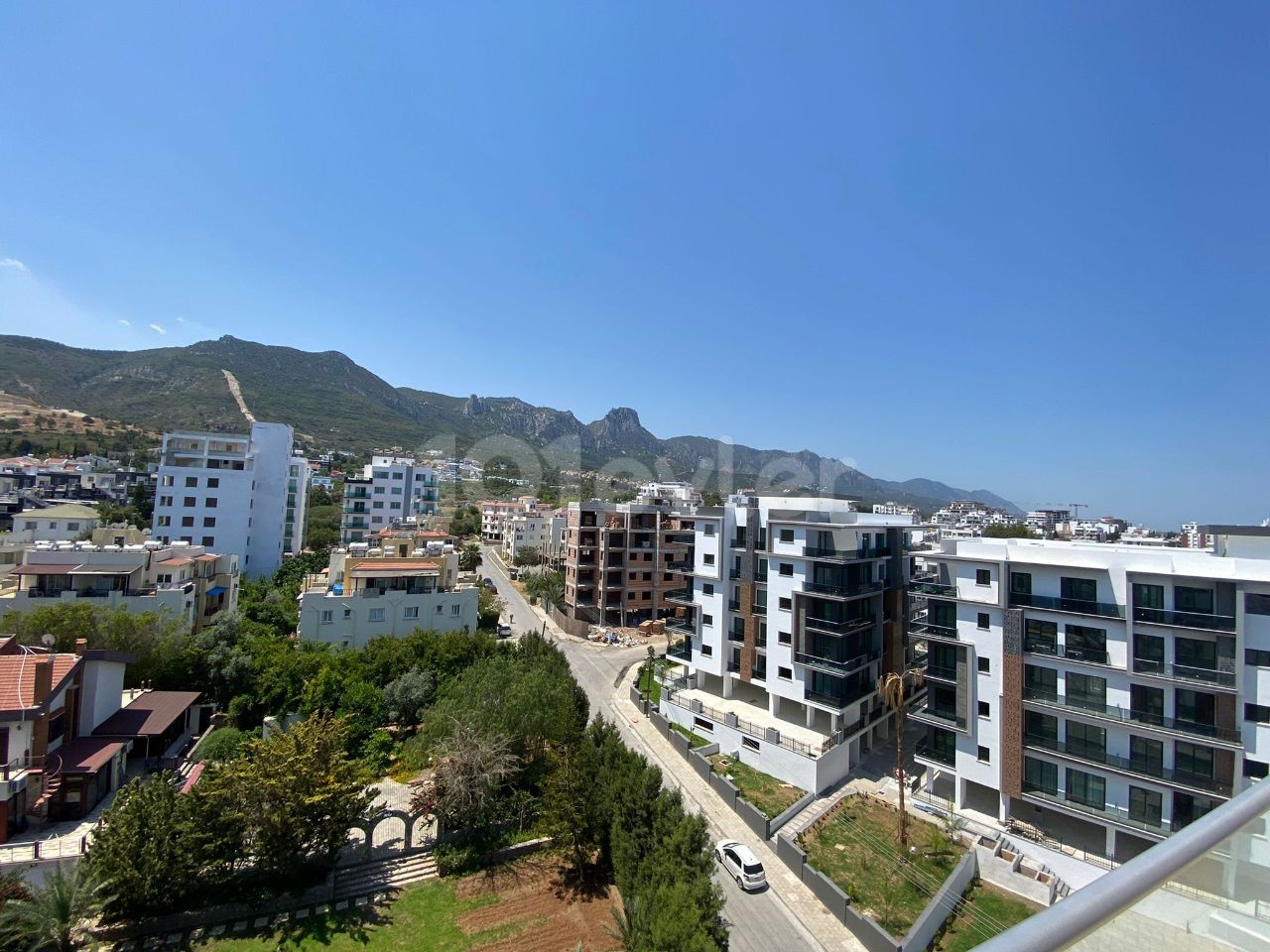 Luxus möblierte Duplex 1+1 Wohnung zur Miete in Zypern Kyrenia Zentrum ** 