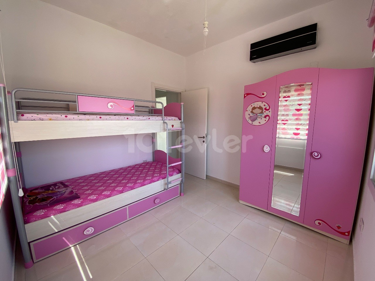 ALSANCAK'DA SATILIK 2+1 DAİRE