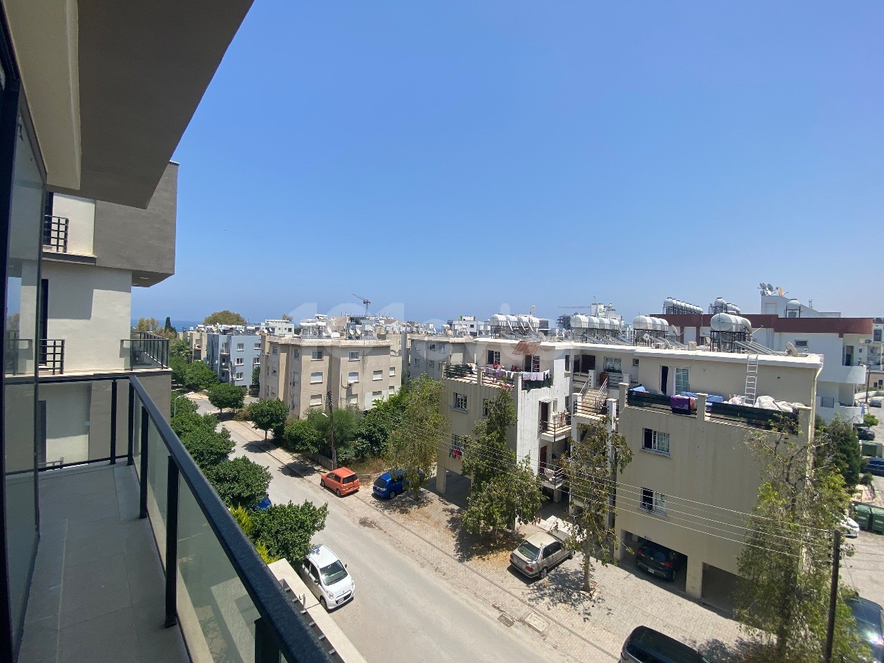 Luxury 3+ 1 apartment for sale in Kyrenia central ** 