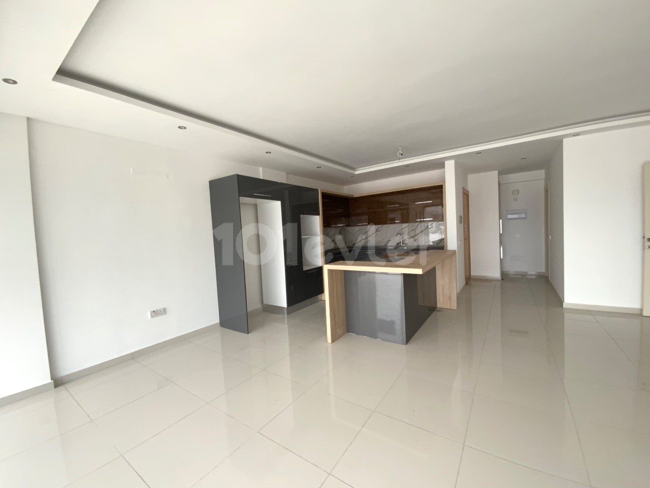 3+1 Wohnung Mit Meerblick Zum Verkauf In Zypern Kyrenia Zentrum ** 