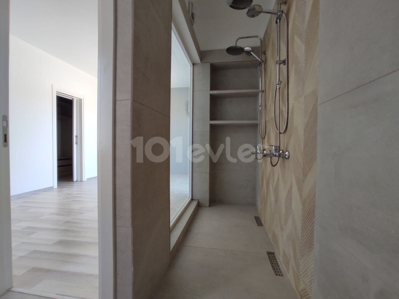 Kıbrıs Girne Karşıyaka'da Satılık 3+1 Modern Villa