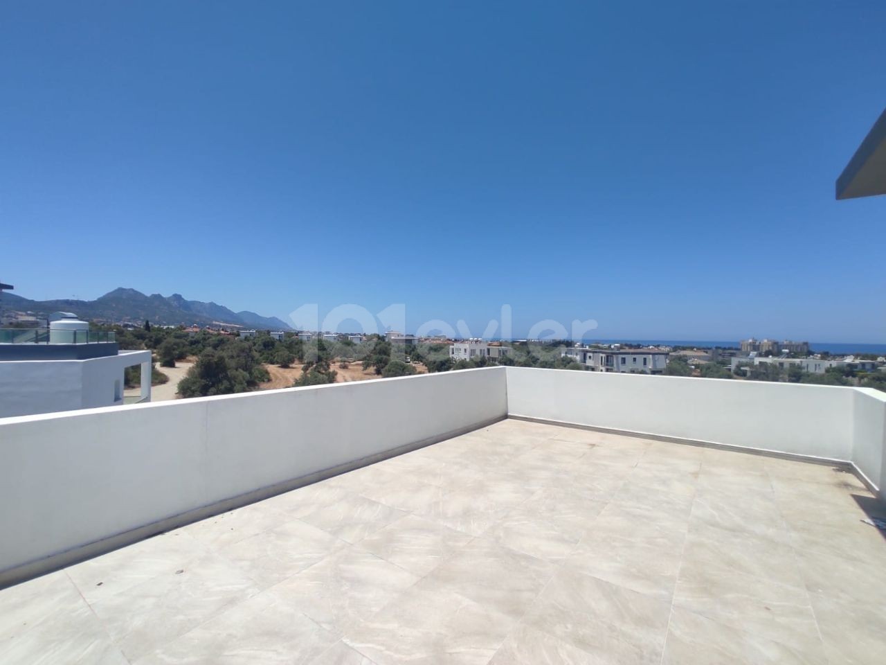 3+ 1 Turkish Kocanli Villa For Sale With Mountain And Sea Views In Kyrenia Ozankoy ** 