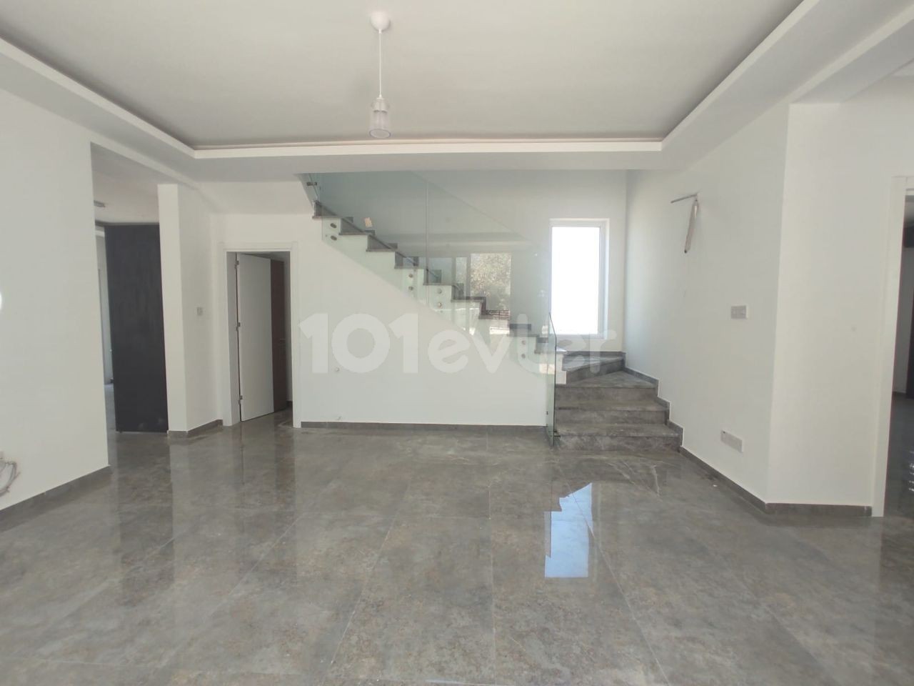 3+ 1 Turkish Kocanli Villa For Sale With Mountain And Sea Views In Kyrenia Ozankoy ** 