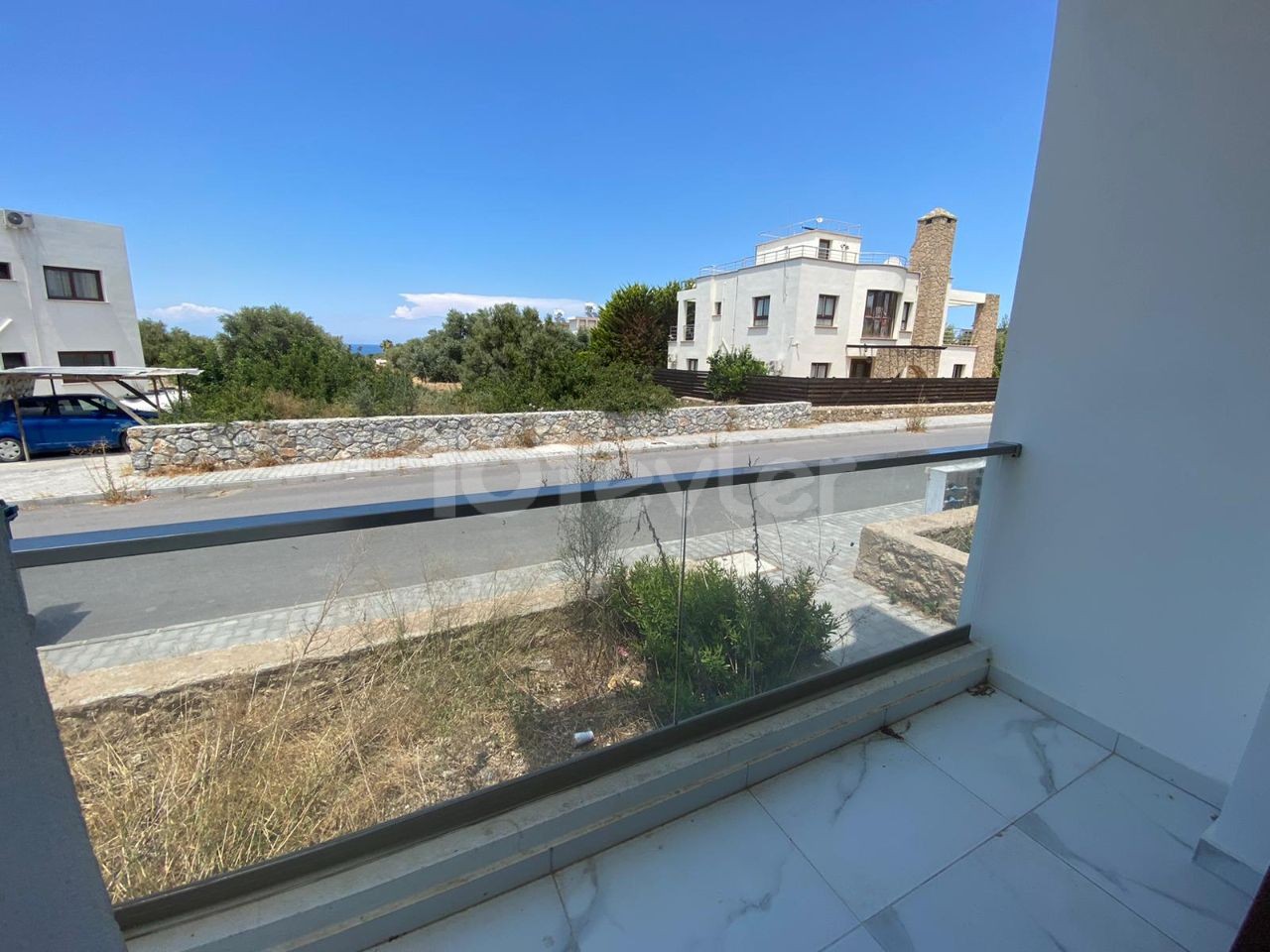 1 + 1 Apartment for Sale in Kyrenia Ozankoy ** 