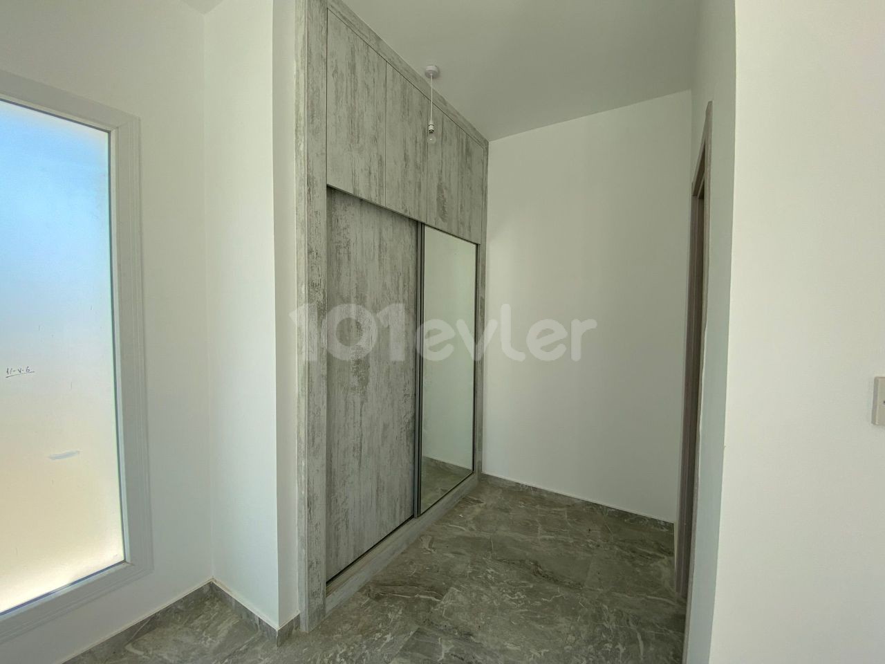 KIBRIS GİRNE KARŞIYAKA'DA SATILIK 2+1 TOWN HOUSE