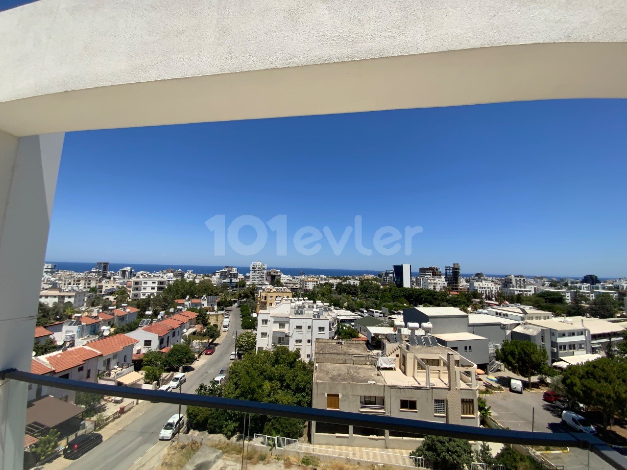 Kyrenia Central Luxury 2+1 Penthouse with Sea View for Rent ** 
