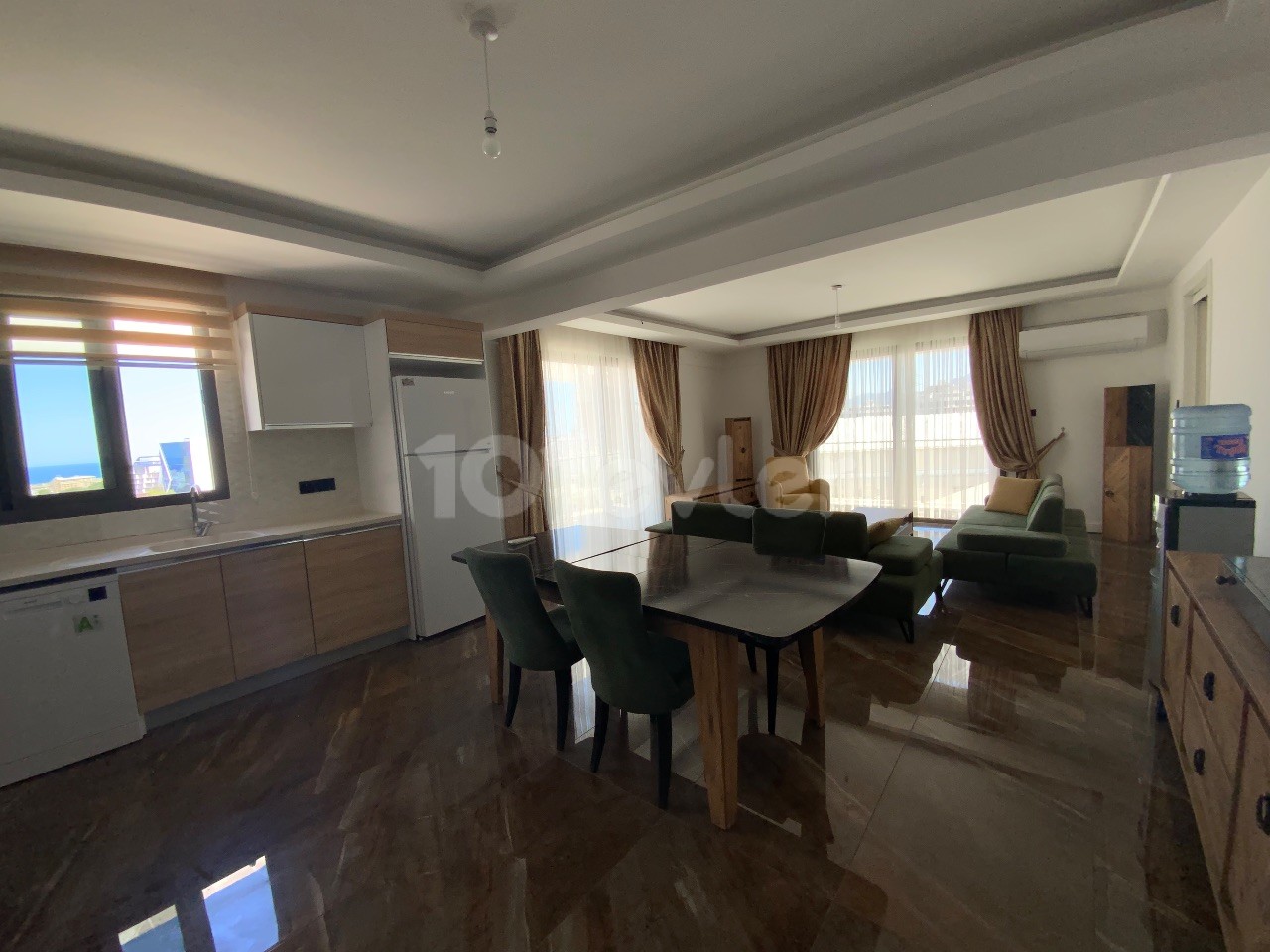 Kyrenia Central Luxury 2+1 Penthouse with Sea View for Rent ** 