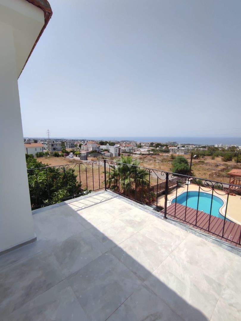 4+1 TRIPLE LLOSA VILLA ZUM VERKAUF MIT POOL IN CHATALKÖY MIT BLICK AUF DIE BERGE UND DAS MEER ** 