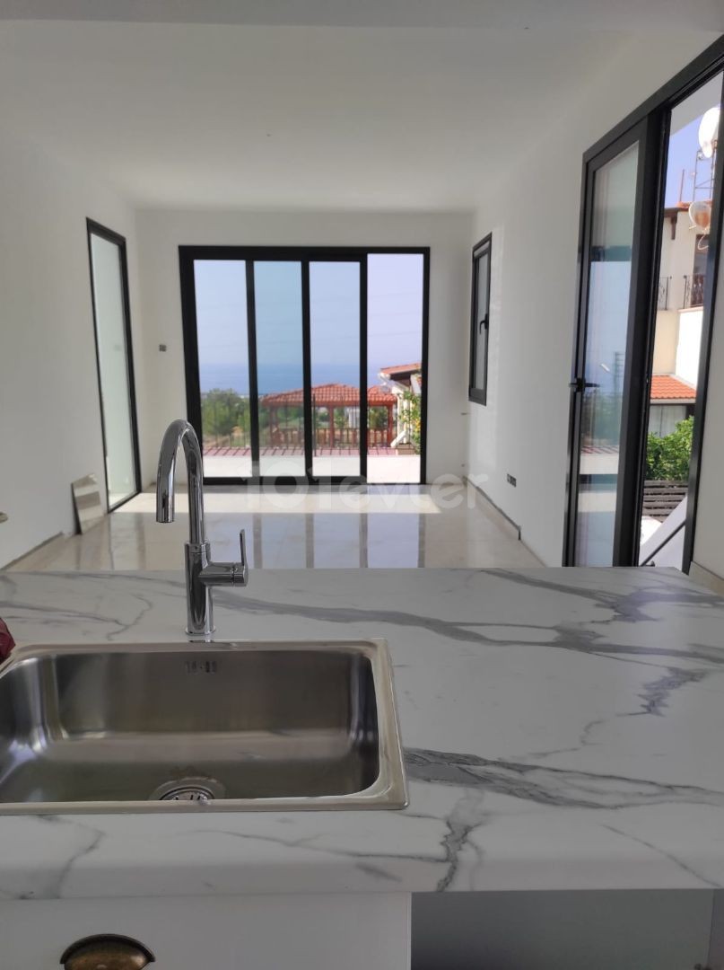 4+1 TRIPLE LLOSA VILLA ZUM VERKAUF MIT POOL IN CHATALKÖY MIT BLICK AUF DIE BERGE UND DAS MEER ** 