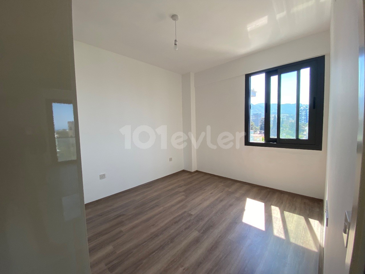 Zypern Kyrenia Zentrum Zum Verkauf Türkische Kokanli Kapmaz Meerblick 2 + 1 Wohnung ** 