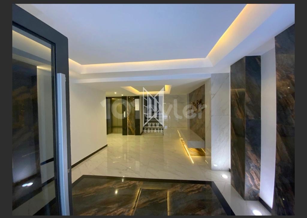 Продается Турецкая початка 3+1 Квартира в Центре Кирении, Кипр ** 