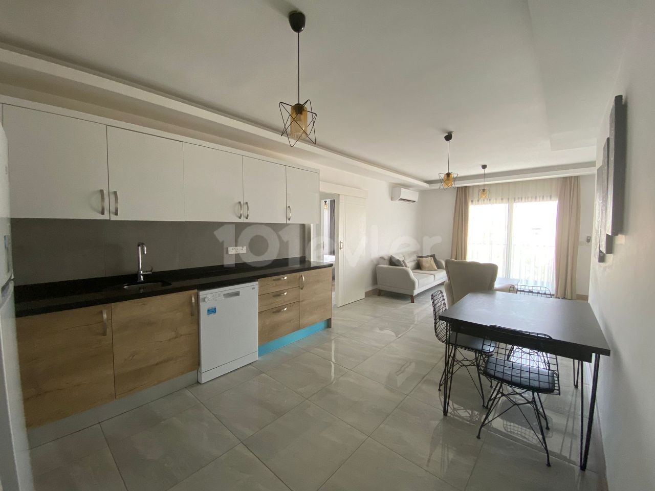 Luxus 2 + 1 Wohnung zur Miete in Kyrenia Zentrum von Zypern ** 