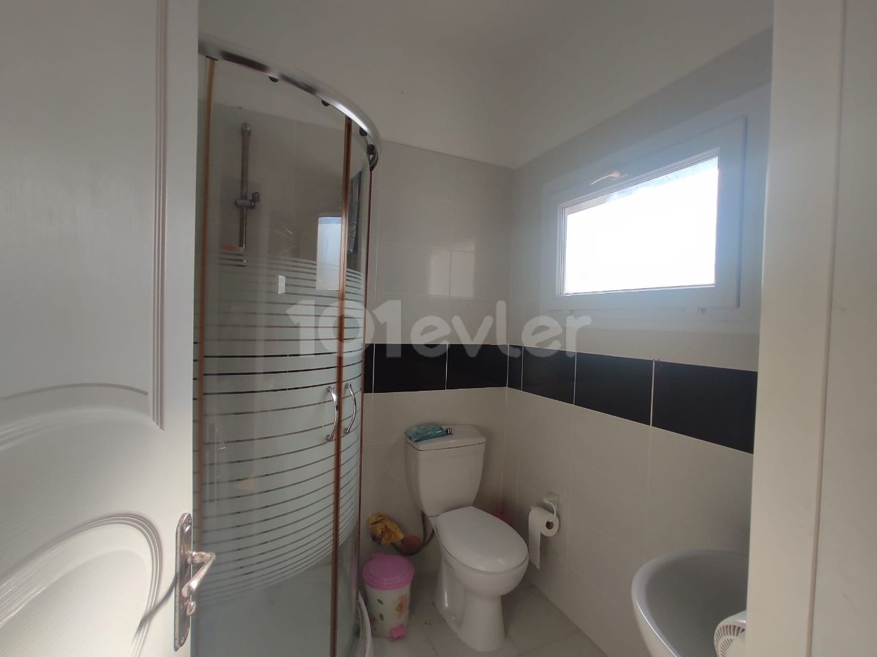 Kıbrıs Lefkoşa Gönyelide Kiralık Full Eşyalı 4+1 Villa...