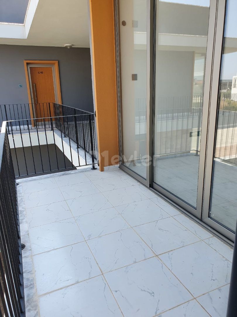 1 + 1 APARTMENT WITH TERRACE WITH SHARED POOL IN ALSANCAK ** 