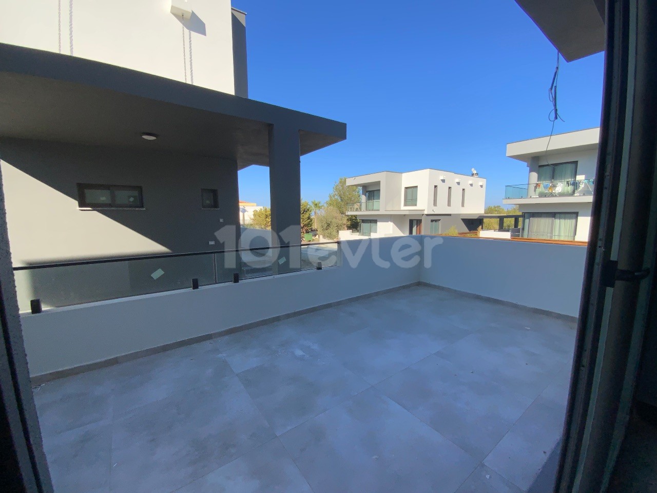 Cyprus Kyrenia Edremit Luxury 3 + 1 Villa for Sale at a Discounted Price ** 