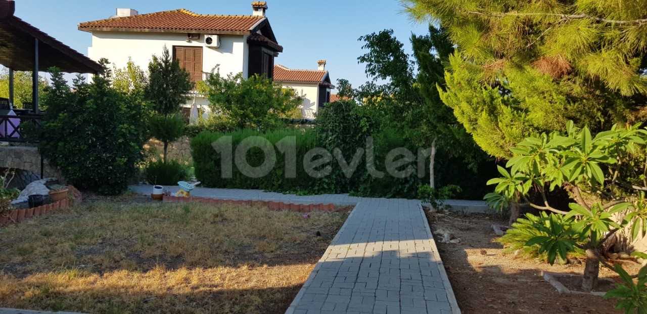 Villa To Rent in Çatalköy, Kyrenia