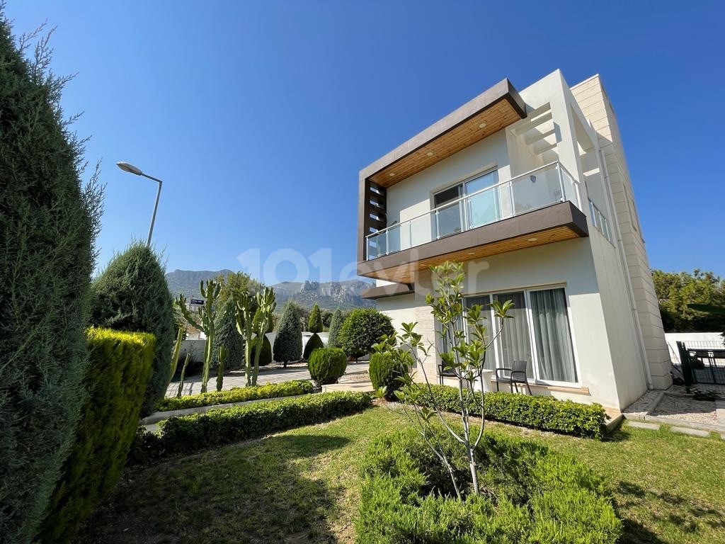 Kıbrıs Girne Zeytinlik Türk Koçan Ultra Lüx 2+1 Villa