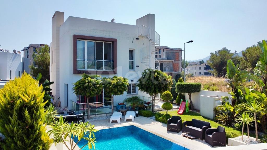 Kıbrıs Girne Zeytinlik Türk Koçan Ultra Lüx 2+1 Villa