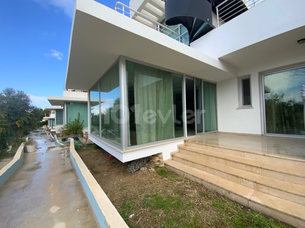 Flat For Sale in Doğanköy, Kyrenia