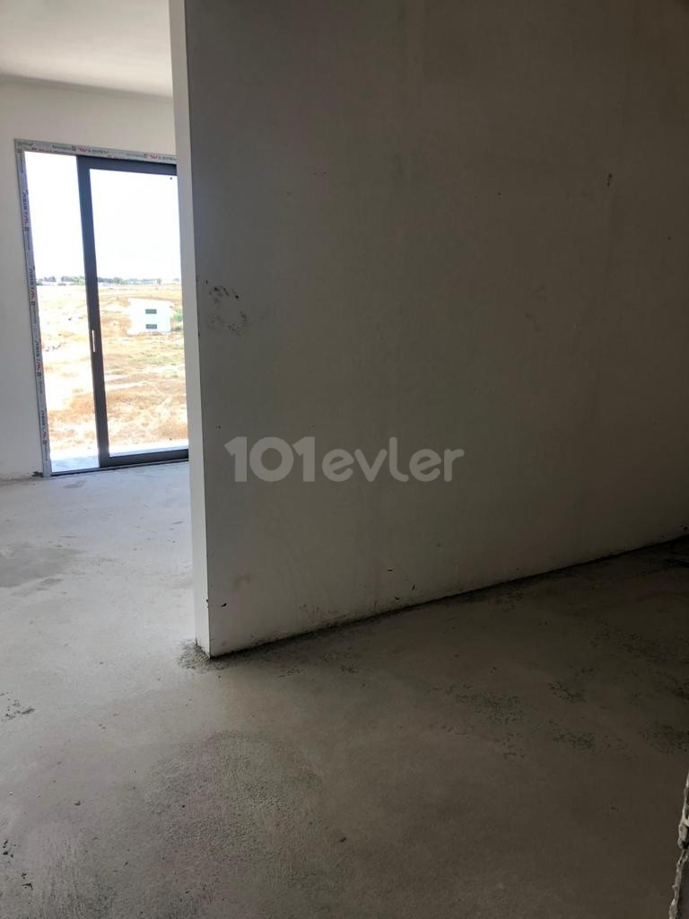 Kıbrıs Lefkoşa Yenikent Lüx Sıfır Türk Koçan Satılık 3+1 Villa