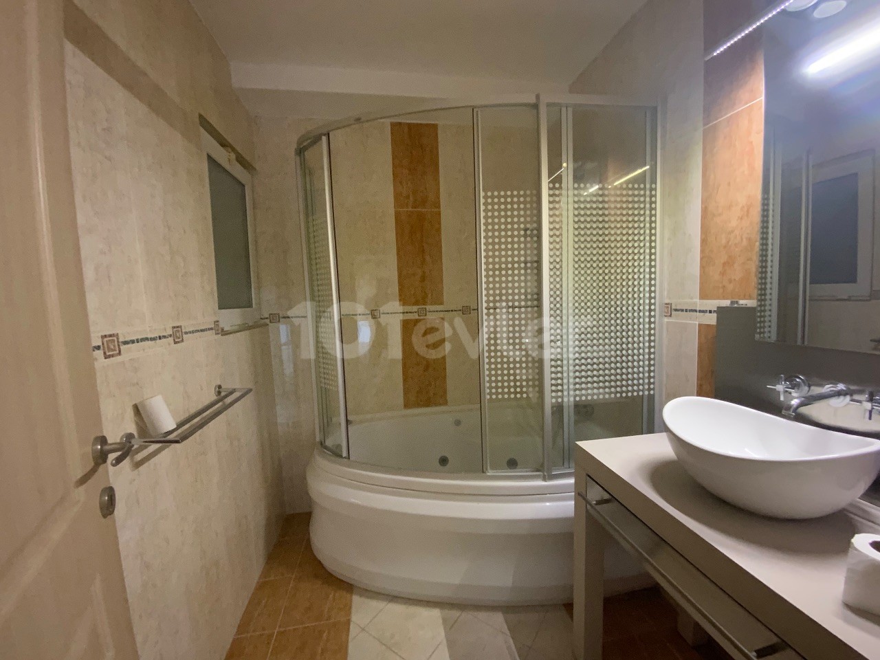 Kıbrıs Girne Denize Sıfır Satılık 3+1 Penthouse