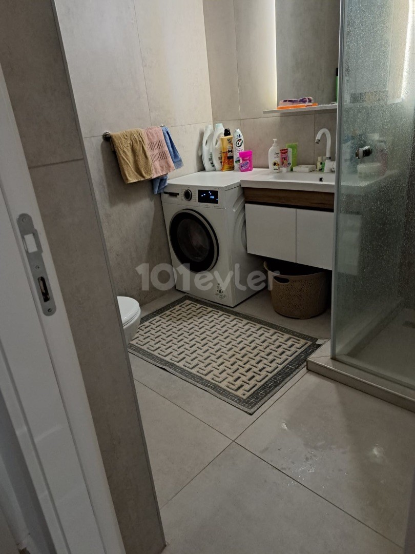 Kıbrıs Girne Merkez Satılık Deniz Manzaralı 3+1 Penthouse 