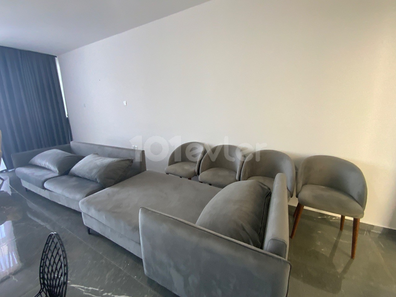 Flat For Sale in Karaoğlanoğlu, Kyrenia