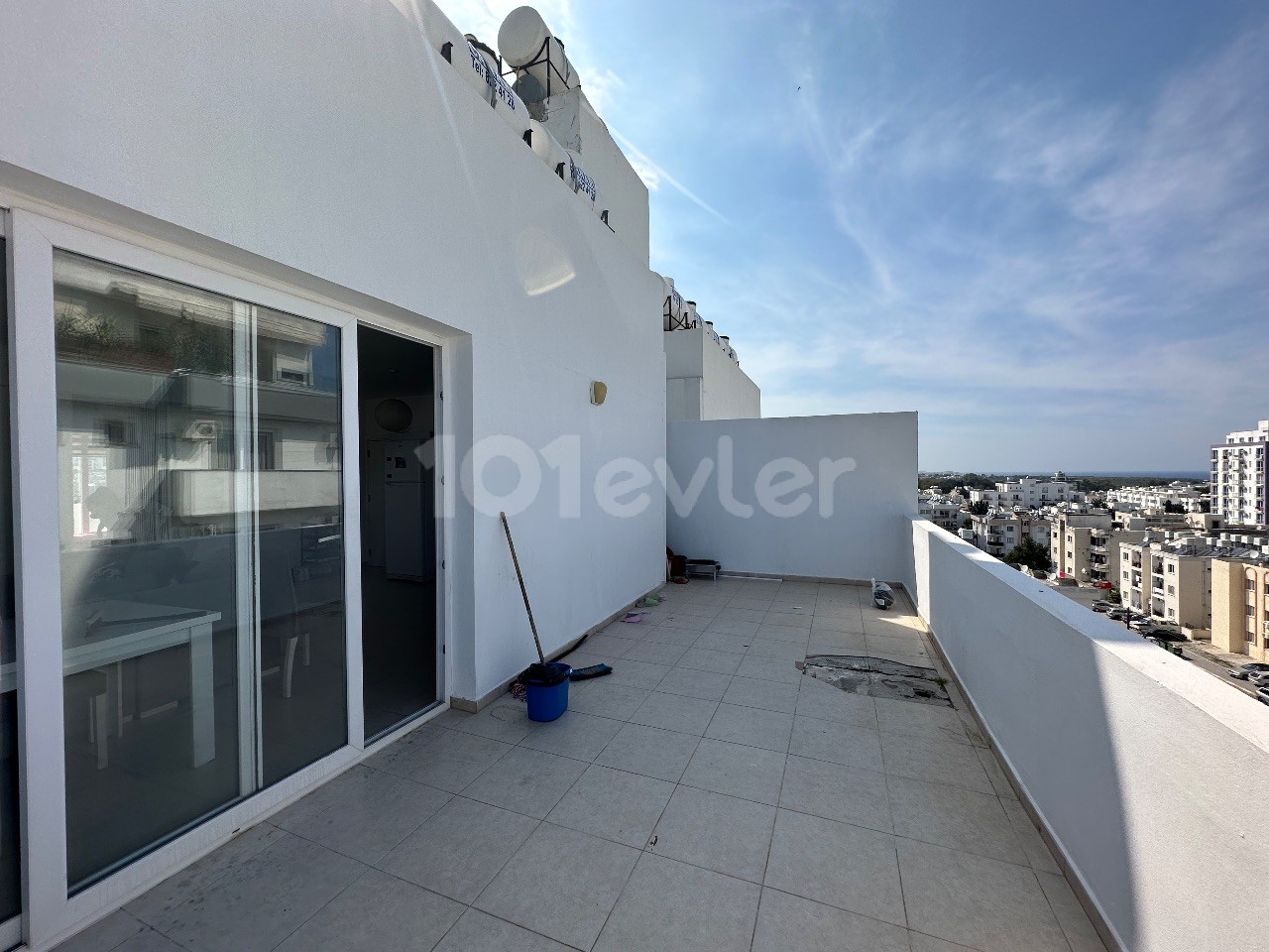 Cyprus Kyrenia Center For Sale 2+1 Fully Furnished Penthouse