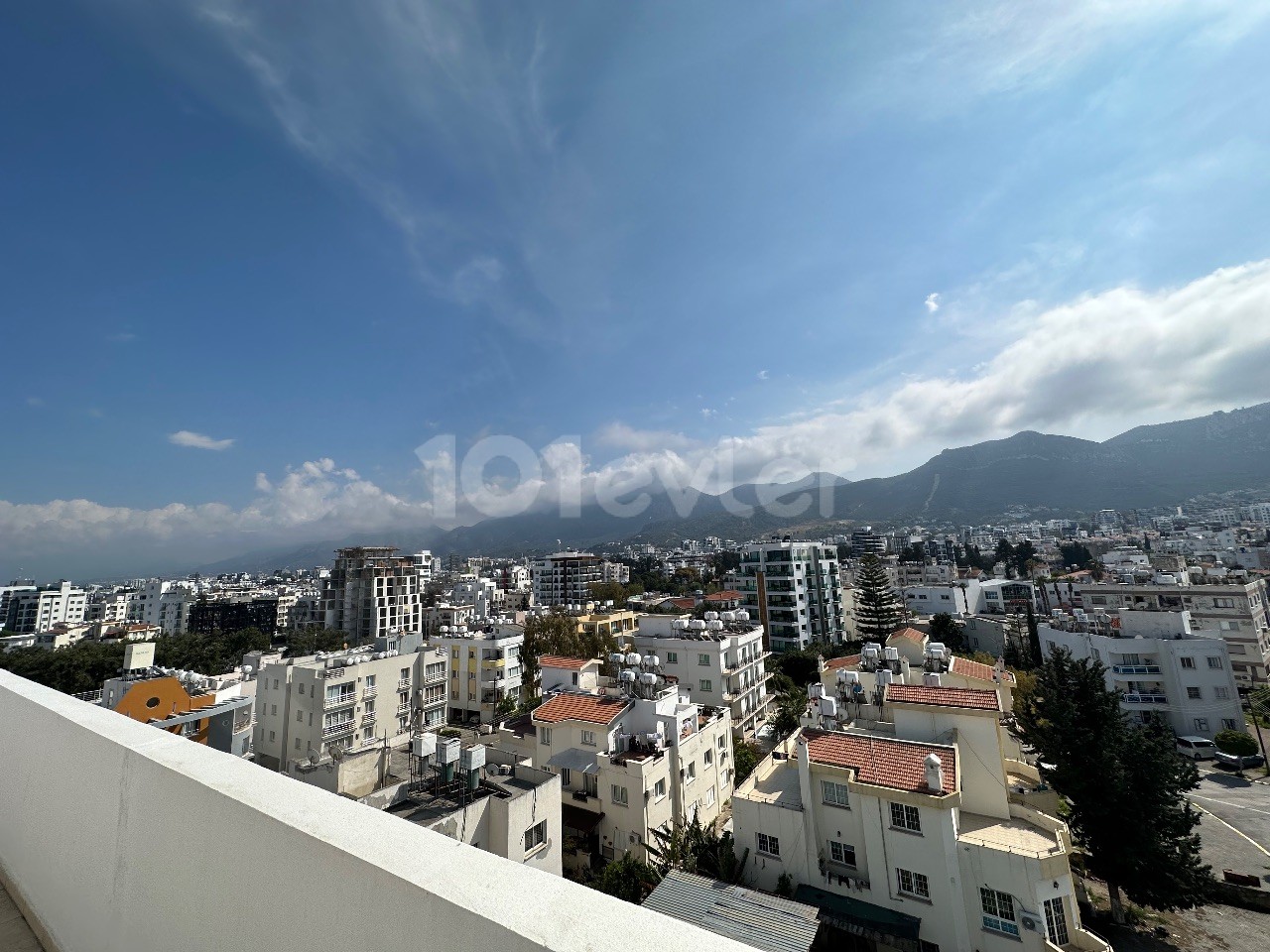 Cyprus Kyrenia Center For Sale 2+1 Fully Furnished Penthouse