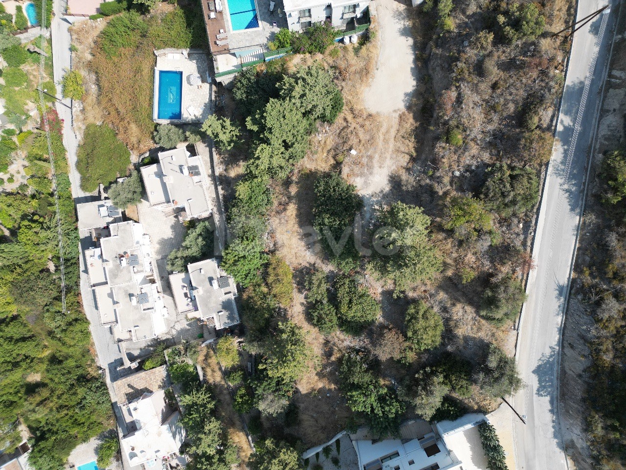 قبرس Kyrenia Bellapais زمین 3 هکتاری با منظره دریا و صومعه برای فروش