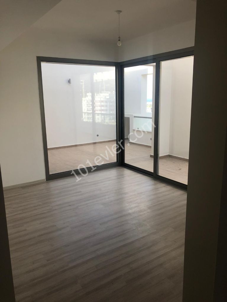 Girne Merkez'de Satılık Penthouse 