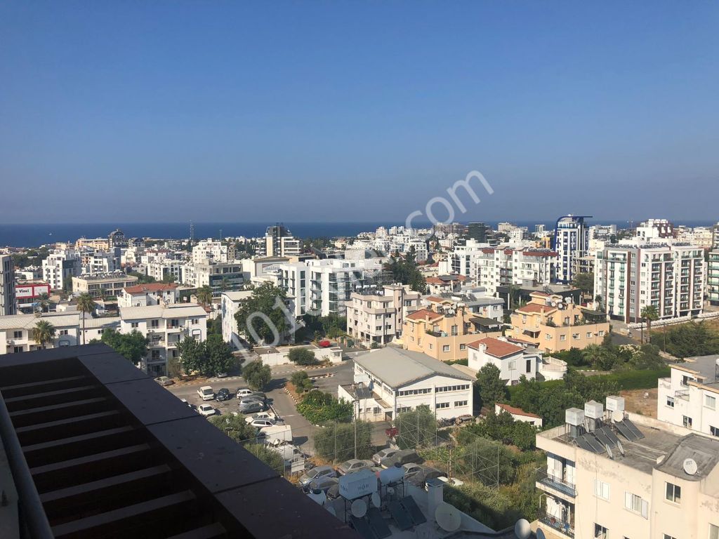 Girne Merkez'de Satılık Penthouse 