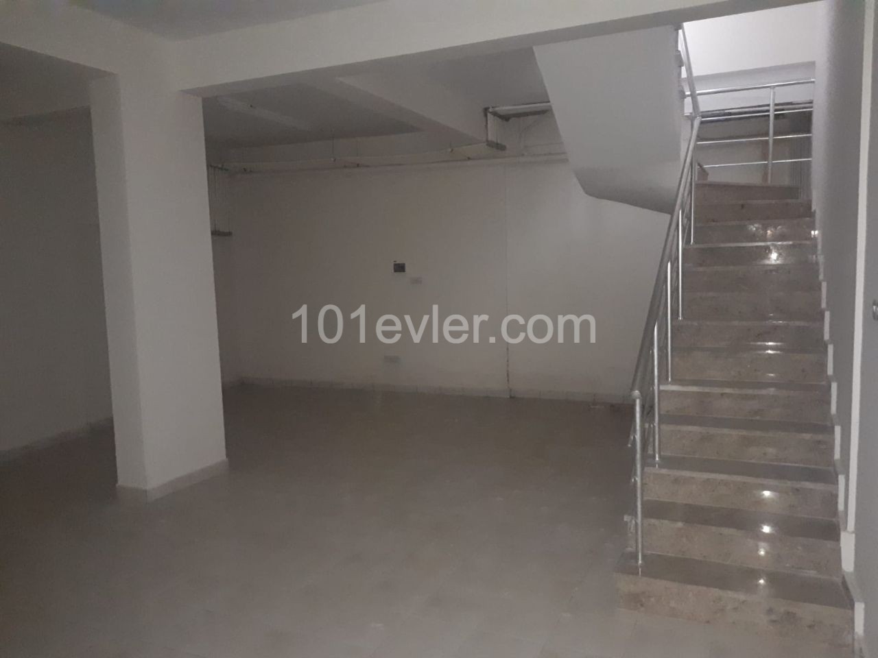 Commercial property for Sale in Girne