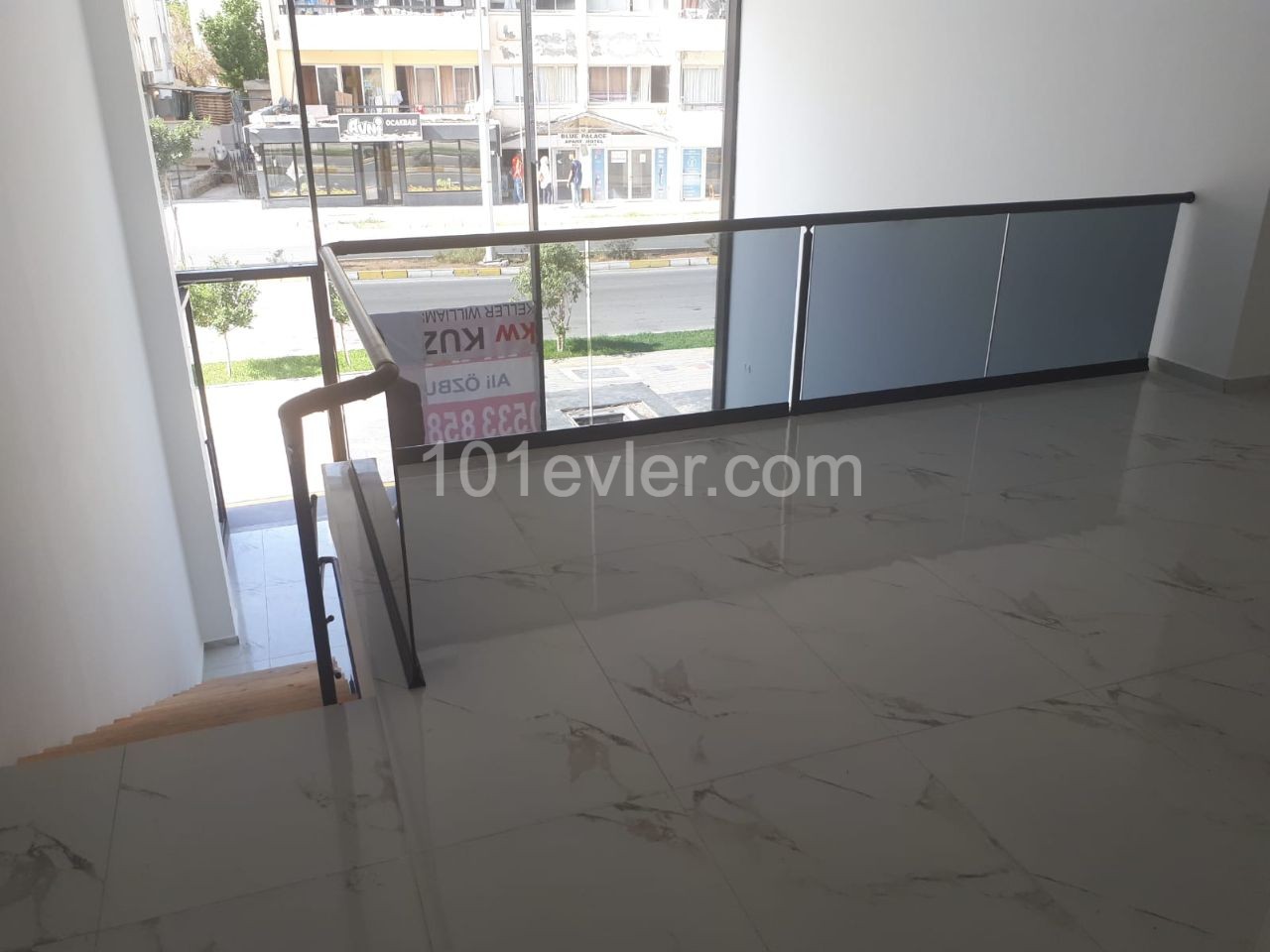 Commercial property for Sale in Girne