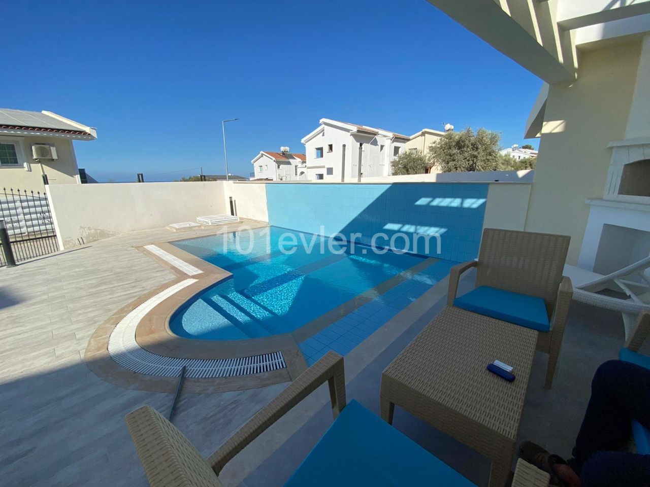 Three Bedroom Twin  Villa  for Sale in Alsancak