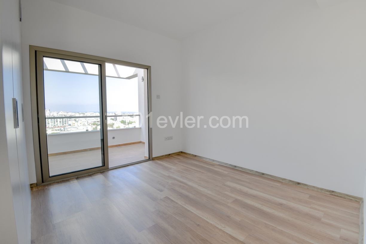 Girne Merkez’de 3+1 Satılık Penthouse Daire