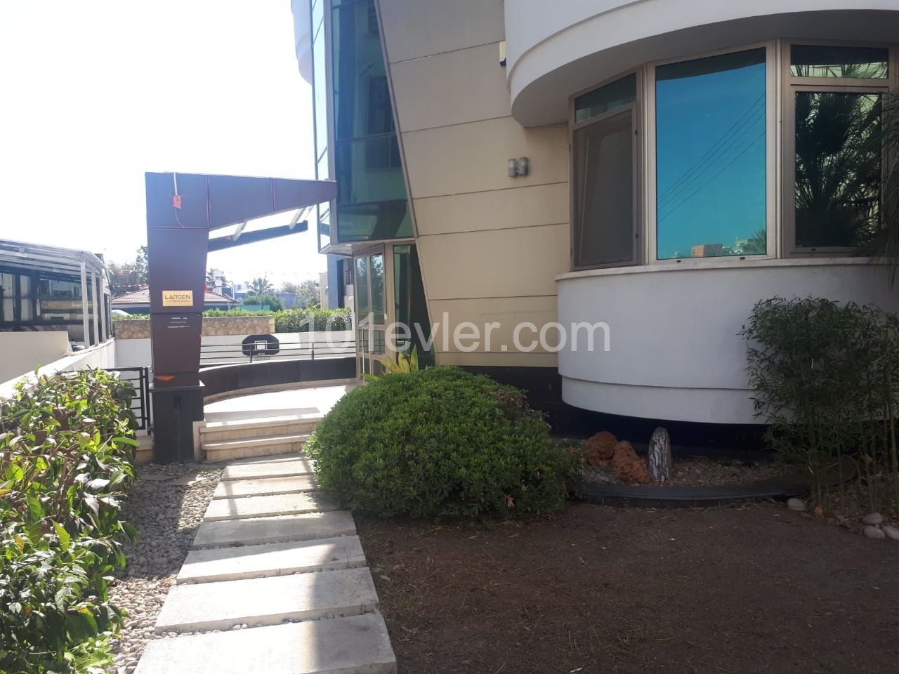  Complete Building for Rent in Kyrenia Center