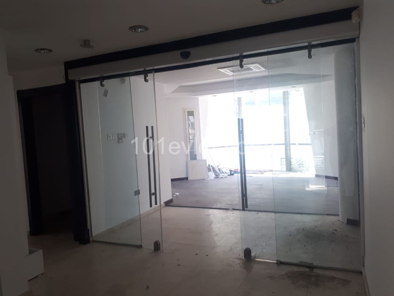  Complete Building for Rent in Kyrenia Center