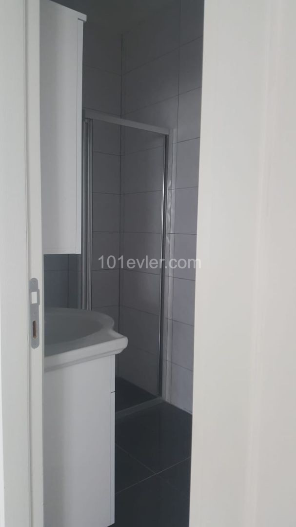 3+1 Wohnung Zum Verkauf In Kyrenia Zentrum ** 