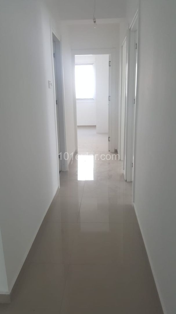 3+1 Wohnung Zum Verkauf In Kyrenia Zentrum ** 