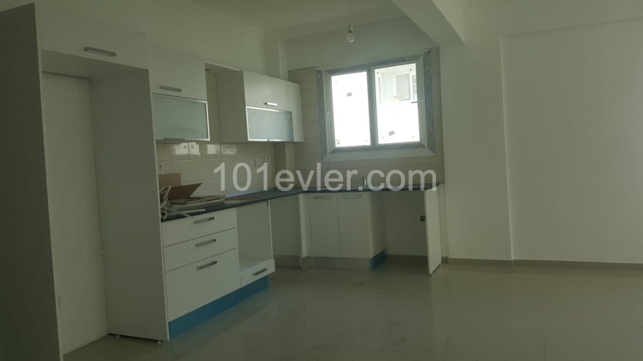 3+1 Wohnung Zum Verkauf In Kyrenia Zentrum ** 