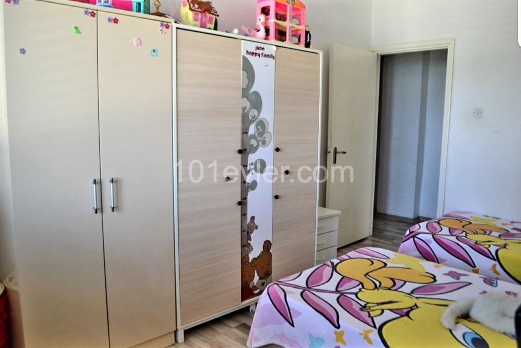 3+1 Wohnung Zum Verkauf In Kyrenia Zentrum ** 