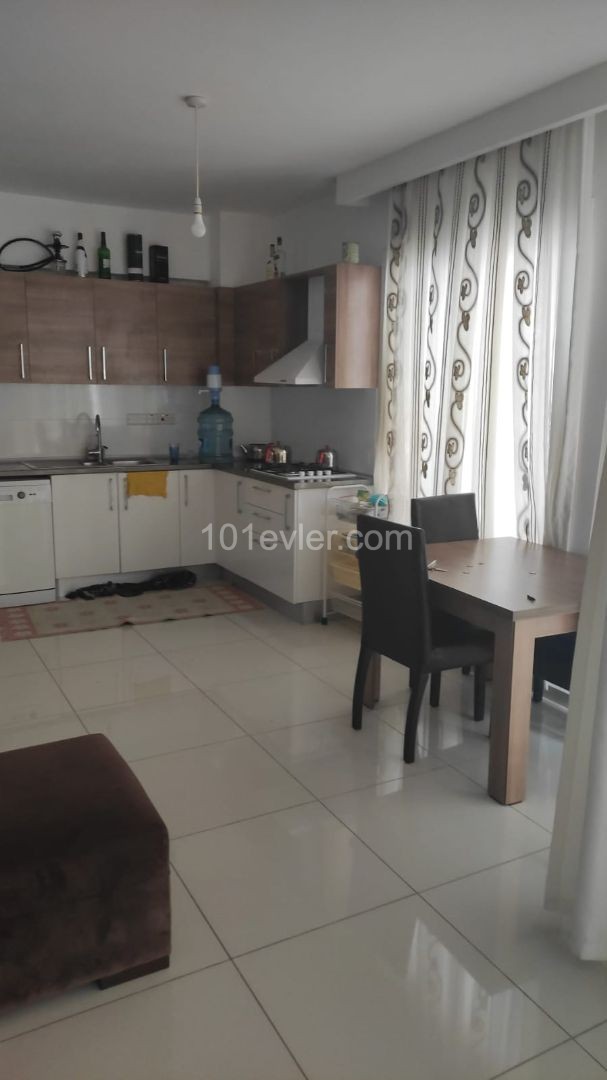 2+1 Wohnung Zum Verkauf In Kyrenia Zentrum ** 