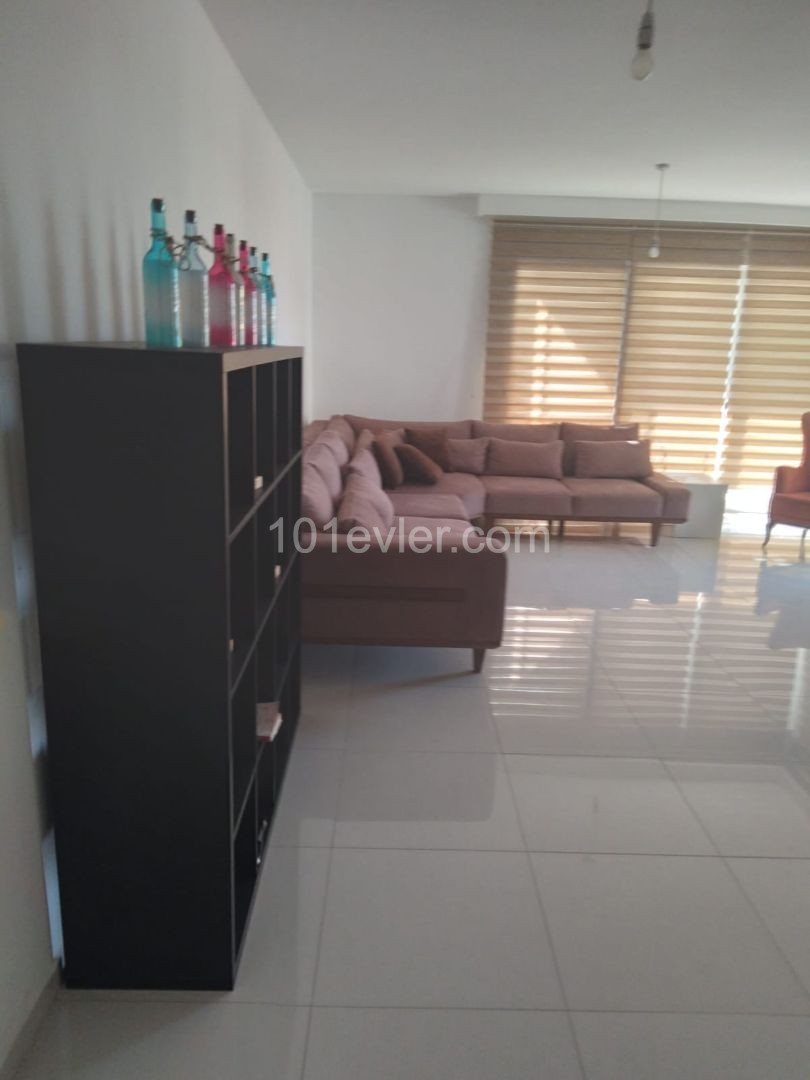 Girne Bölgesinde 3+1 Kiralık Daire