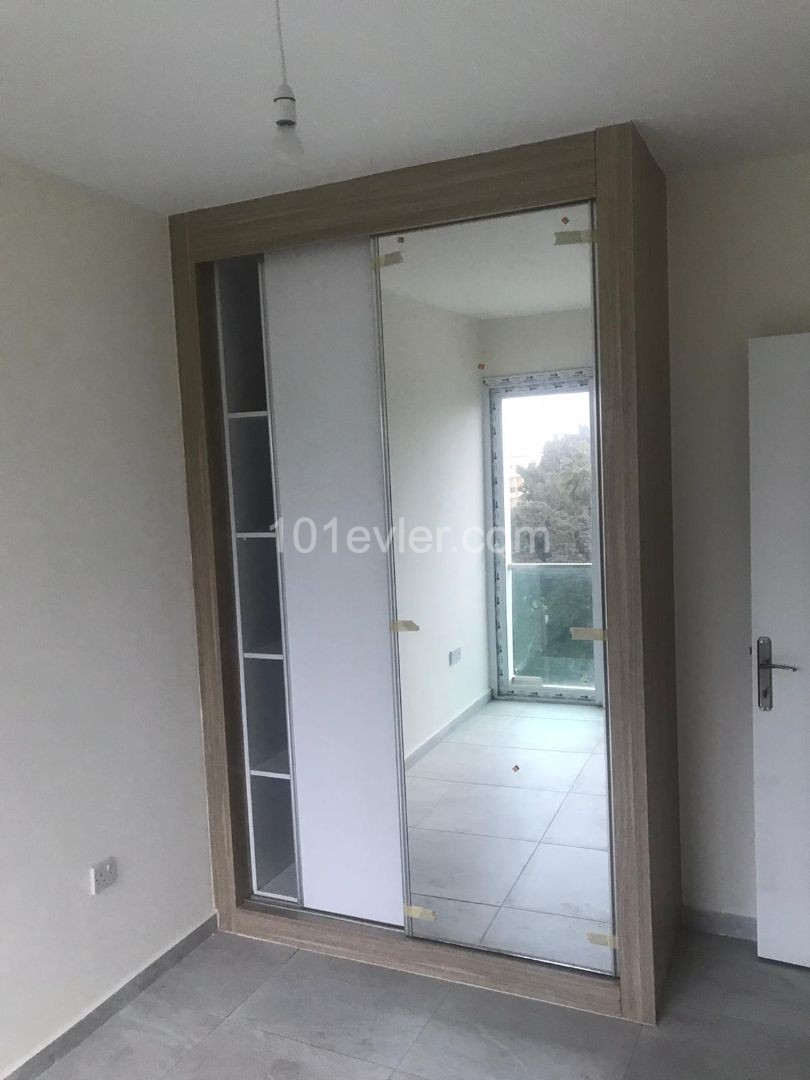 2+1 Wohnung Zum Verkauf In Kyrenia Zentrum ** 